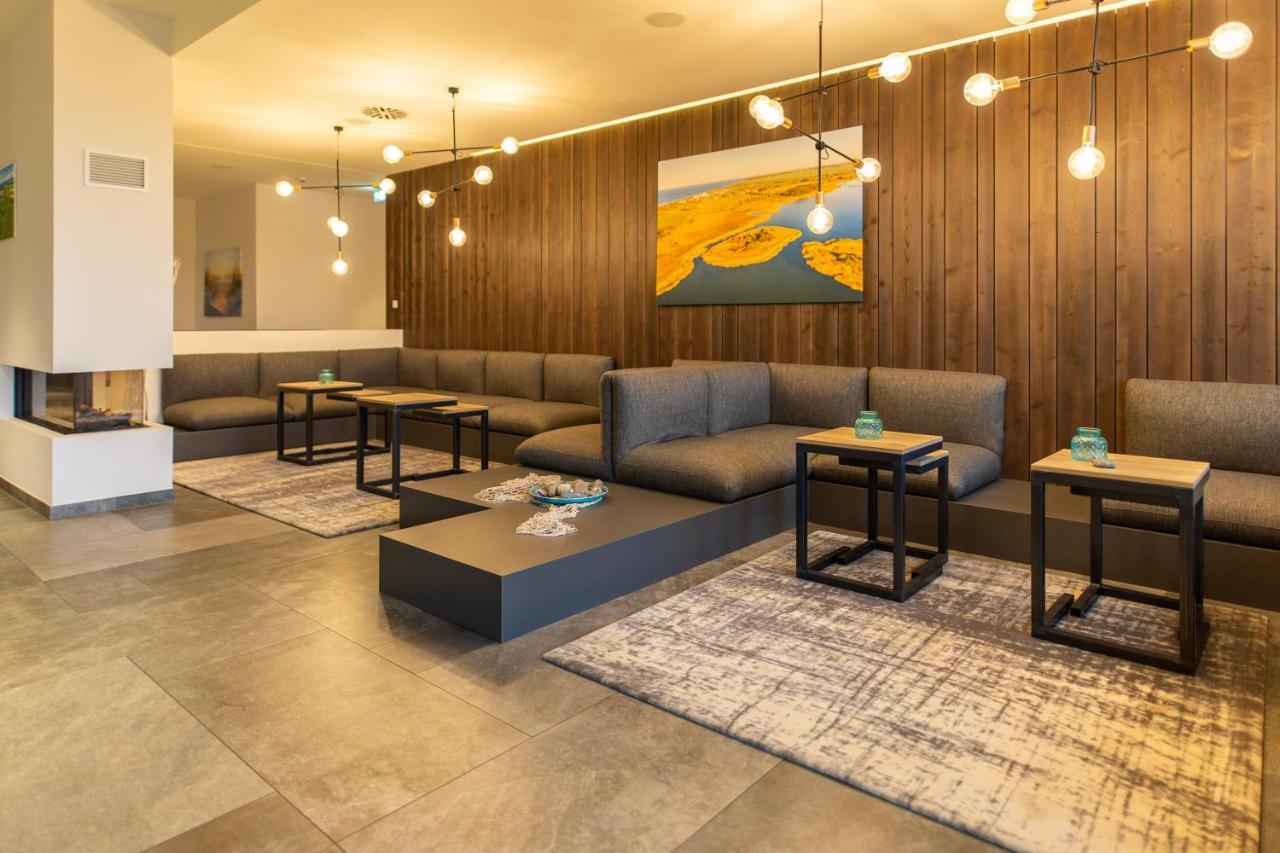 Börgerende-Rethwisch Aparthotel Waterkant Suites - Fewos Am Meer Mit Spa מראה חיצוני תמונה