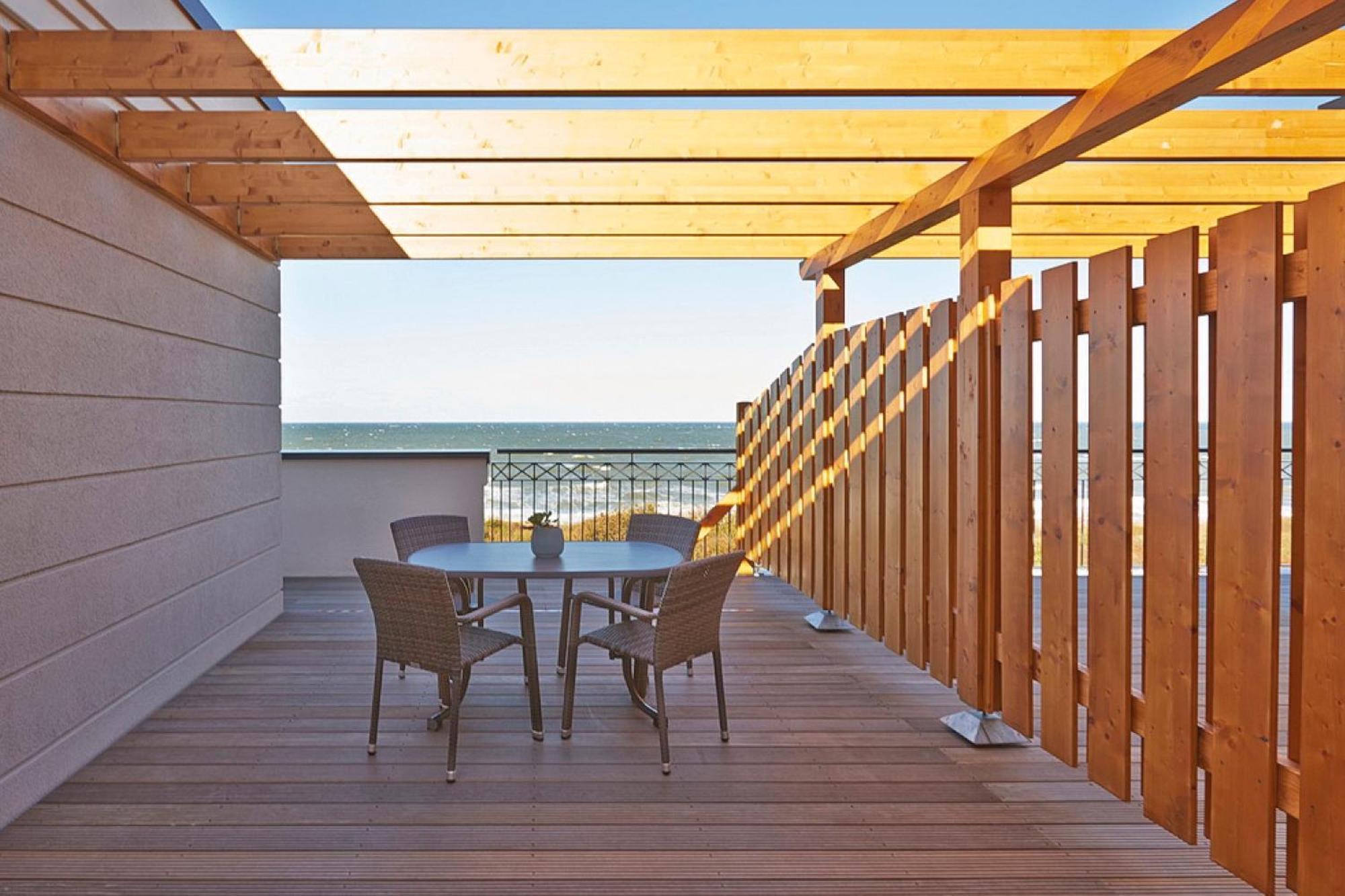 Börgerende-Rethwisch Aparthotel Waterkant Suites - Fewos Am Meer Mit Spa מראה חיצוני תמונה